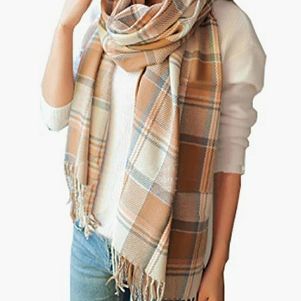 Wander Agio Large Grid Orange and Beige Plaid Scarf